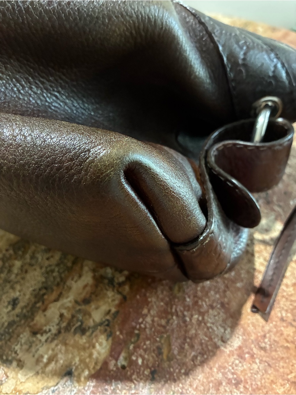 Gucci Authentic Leather Tote 10 1/2“ x 17“ - Picture 10 of 13